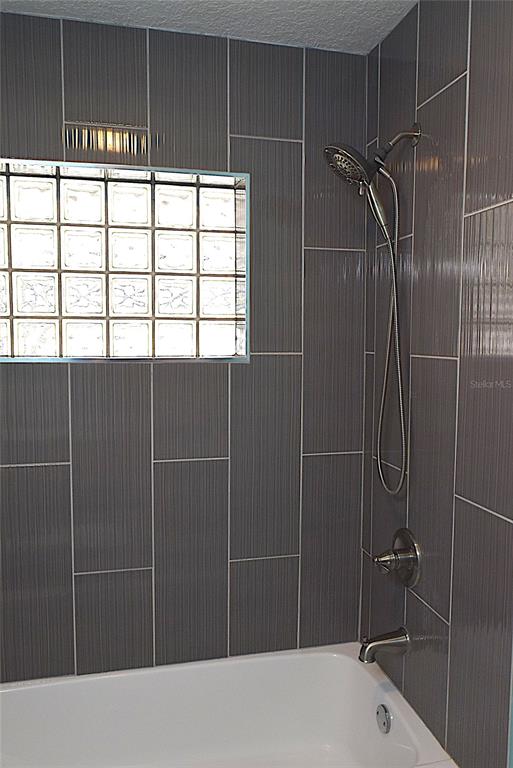 2009 Branch Tree Lane Brandon, FL 33511 - Photo 36 of 45