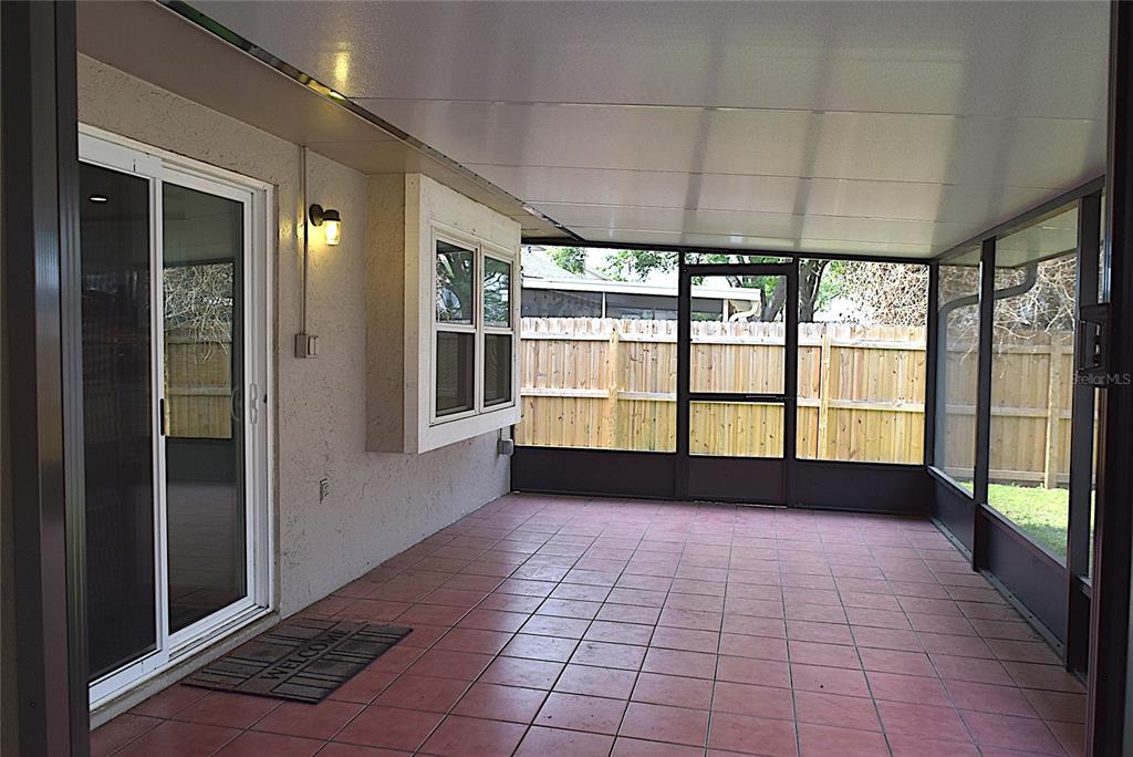 2009 Branch Tree Lane Brandon, FL 33511 - Photo 42 of 45