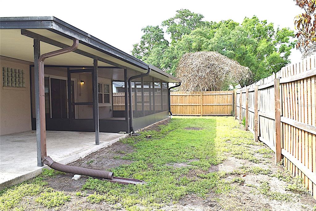 2009 Branch Tree Lane Brandon, FL 33511 - Photo 43 of 45