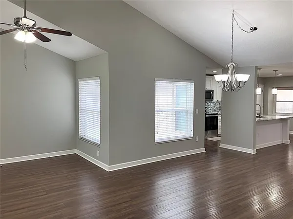 $2,595 | 2009 Branch Tree Lane, Brandon, FL 33511