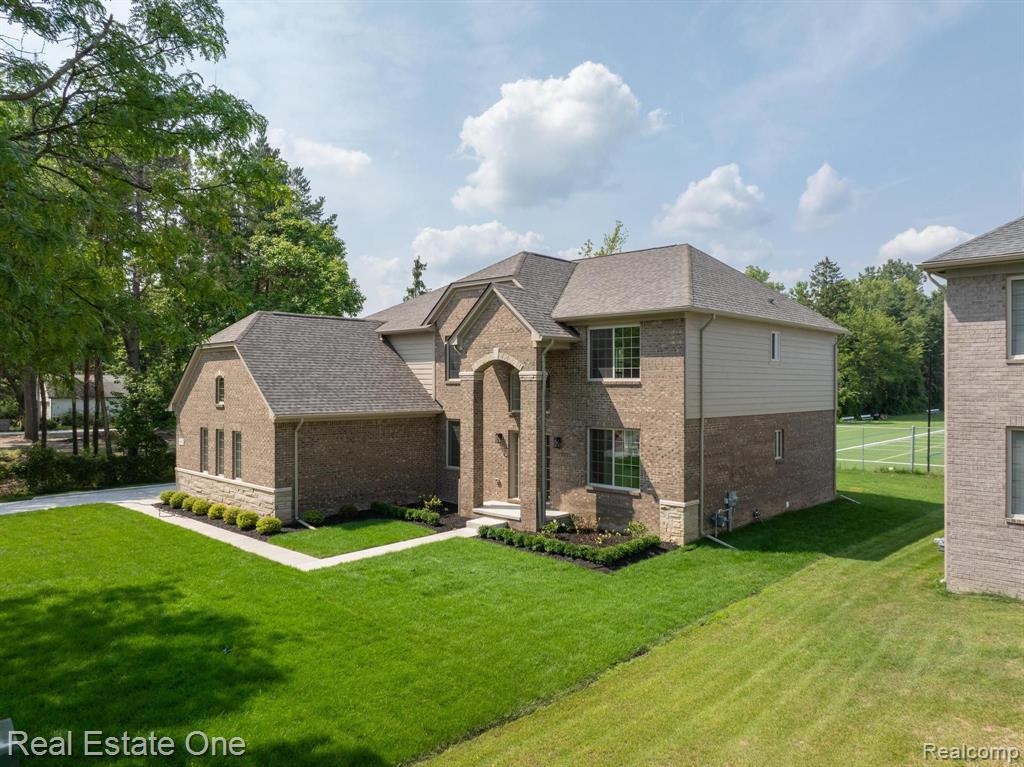 1685 East Wattles Road Troy, MI 48085 - Photo 56 of 57