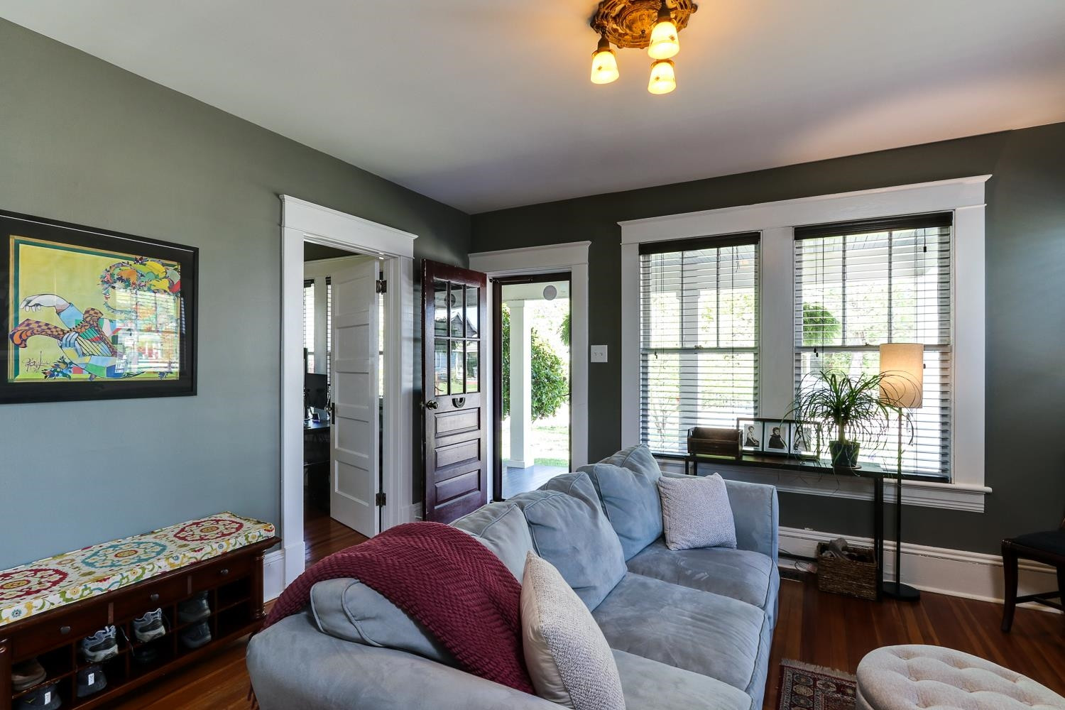 211 Grand Avenue Raleigh, NC 27606 - Photo 4 of 29 Photo 4