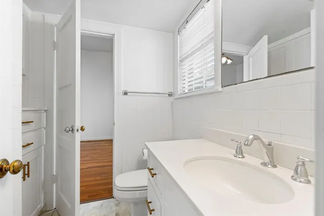 $3,100 | 4407 Bonham Street, Dallas, TX 75229