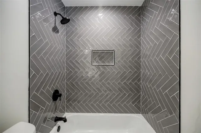 $5,500 | 3154 North Druid Hills Road Northeast, Decatur, GA 30033