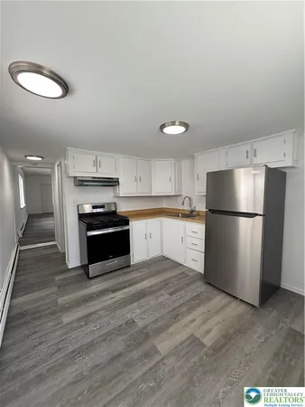 $1,450 | 243 Stanton Street, Wilkes Barre, PA 18702