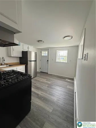 $1,450 | 243 Stanton Street, Wilkes Barre, PA 18702