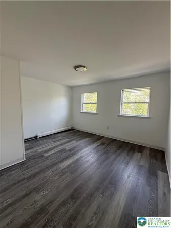 $1,450 | 243 Stanton Street, Wilkes Barre, PA 18702