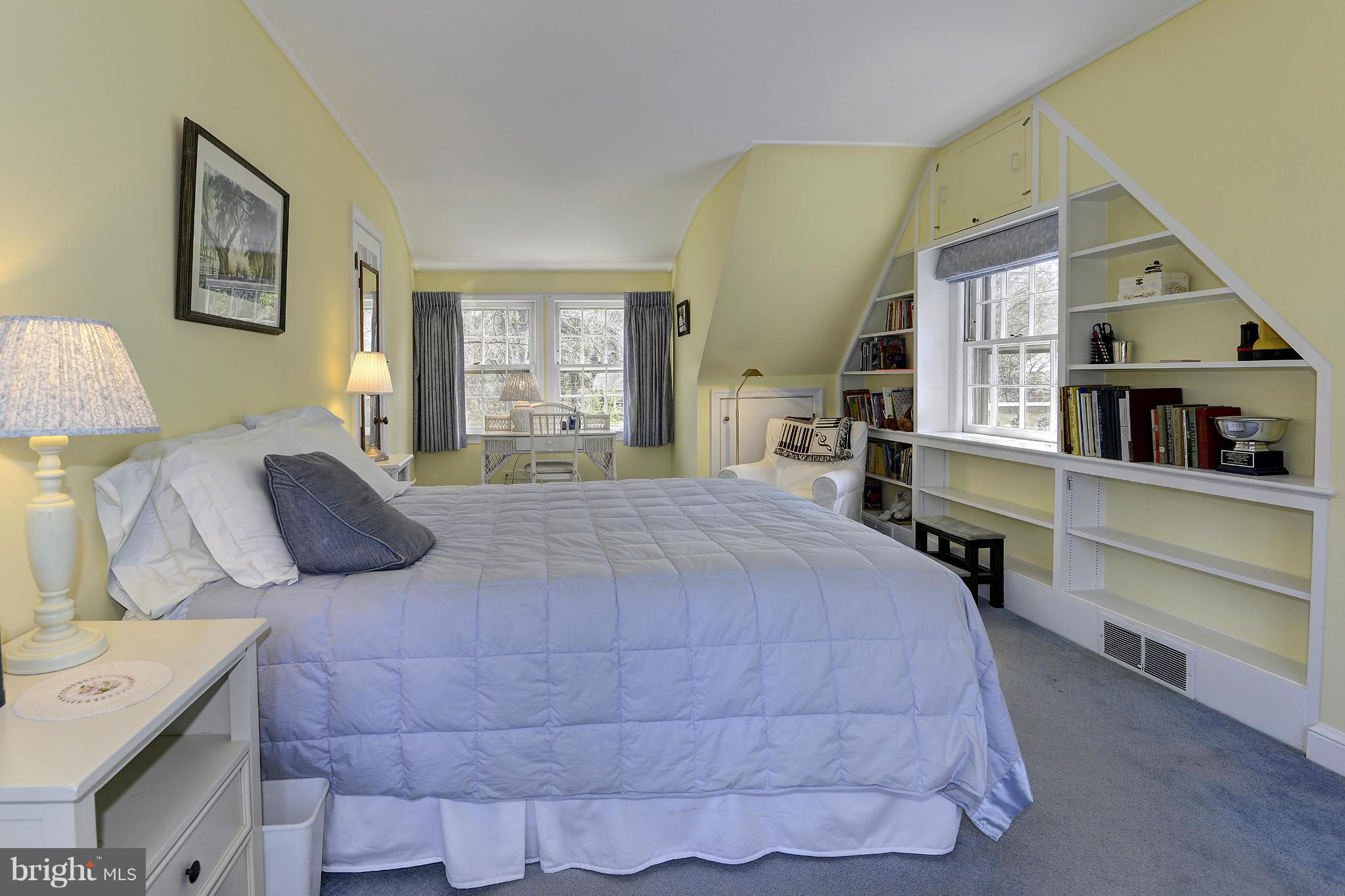 3630 Fordham Road Northwest Washington, DC 20016 - Photo 21 of 30 Bedroom