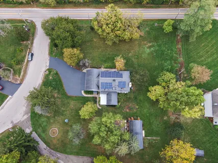 a view of an outdoor space and city view