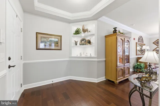 $460,000 | 15110 Heather Mill Lane, Unit 305, Haymarket, VA 20169