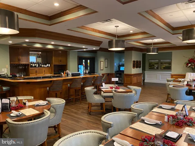 $460,000 | 15110 Heather Mill Lane, Unit 305, Haymarket, VA 20169