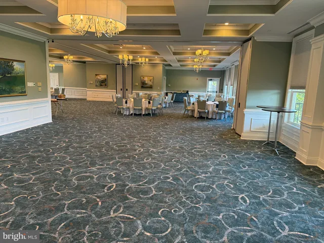 $460,000 | 15110 Heather Mill Lane, Unit 305, Haymarket, VA 20169