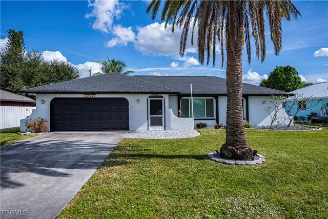$395,000 | 3721 Southwest 7th Avenue, Cape Coral, FL 33914