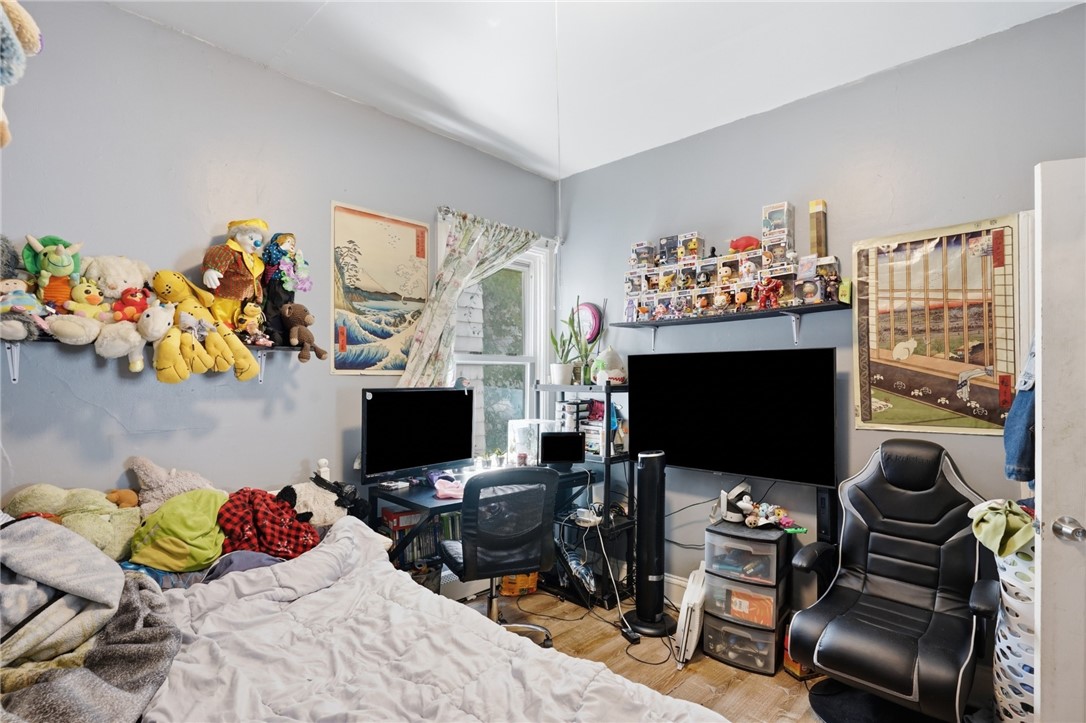 75 Laban Street Providence, RI 02909 - Photo 14 of 43