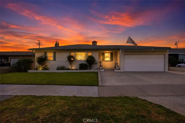 $1,100,000 | 526 North Handy Street, Orange, CA 92867