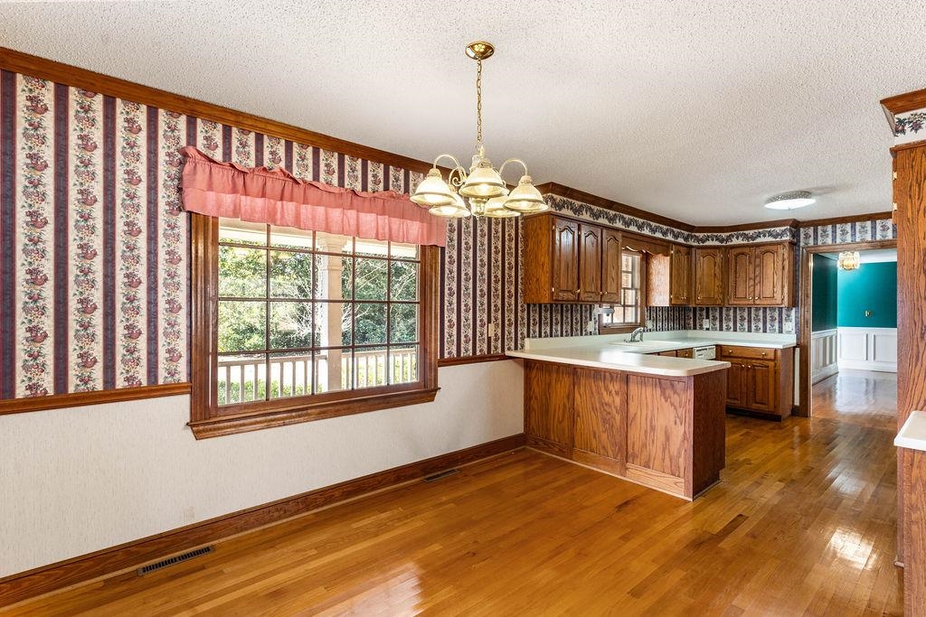 217 Glendale Road Union, SC 29379 - Photo 8 of 42