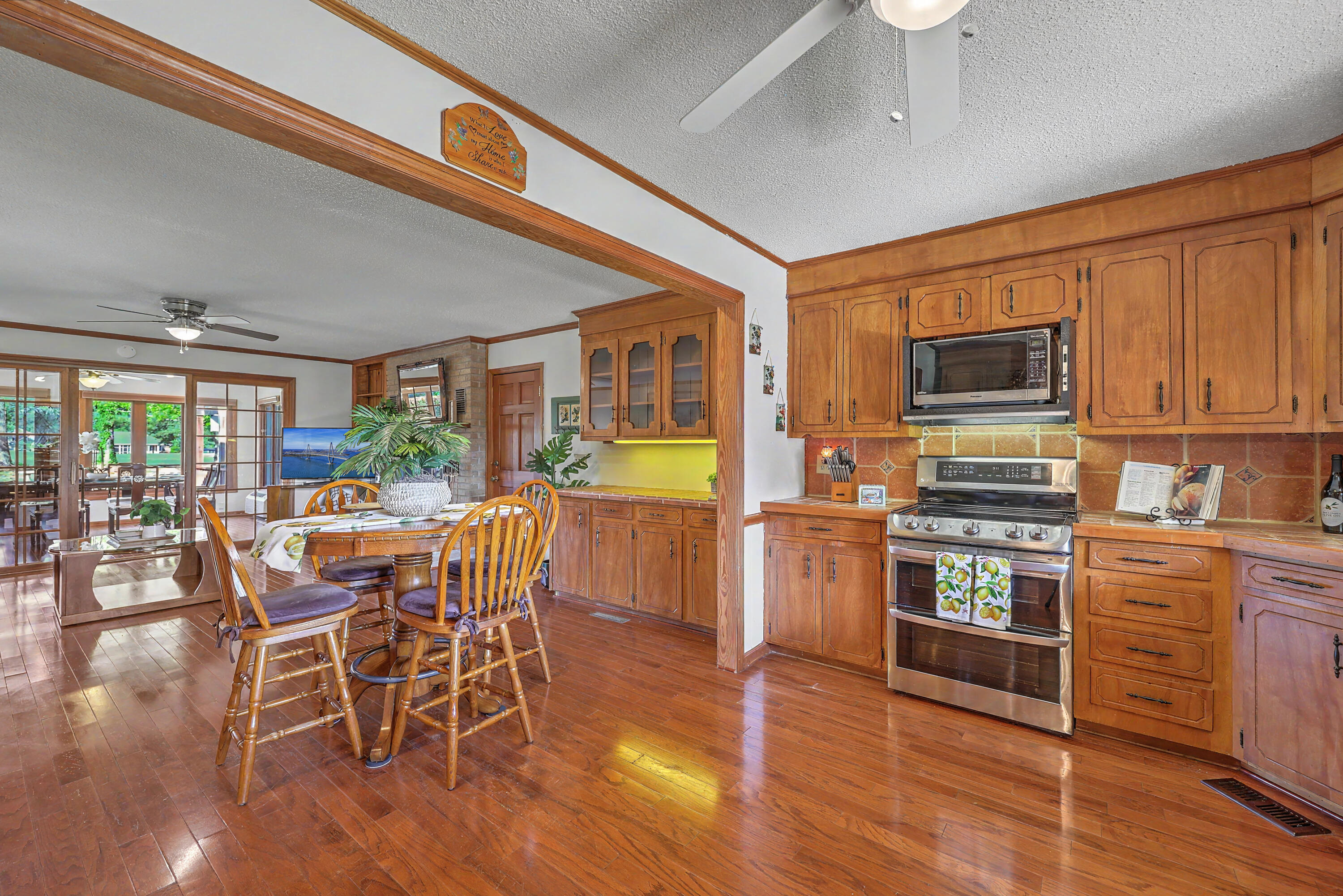 104 Cooper Drive Santee, SC 29142 - Photo 14 of 56 Kitchen/Living