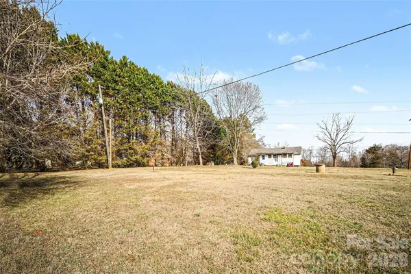 a view of an outdoor space and a yard