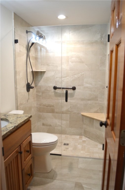22 Weaver Hill Road Coventry, RI 02816 - Photo 12 of 41 New handicapped bath