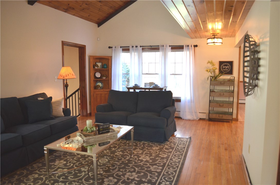 22 Weaver Hill Road Coventry, RI 02816 - Photo 4 of 41 Living Room