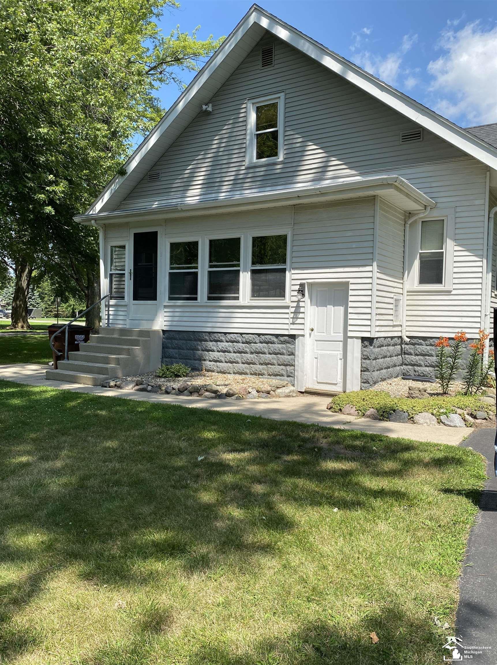 17877 Albain Road Petersburg, MI 49270 - Photo 6 of 36 Gallery Image 6