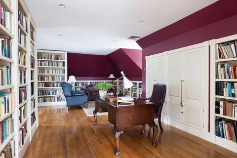 $4,699,000 | 59 Hyde Avenue, Newton, MA 02458