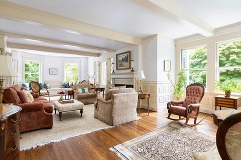 $4,699,000 | 59 Hyde Avenue, Newton, MA 02458