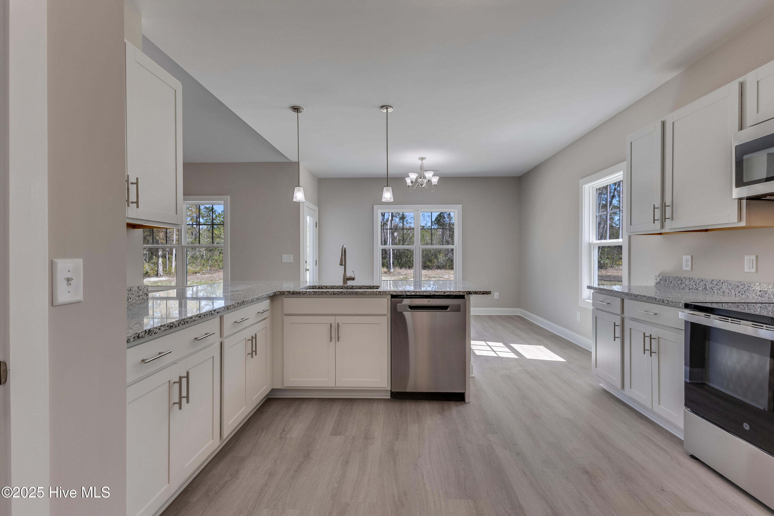 124 Boundary Loop Road Northwest Calabash, NC 28467 - Photo 16 of 38 The Southport Model-print-017-018-Kitche