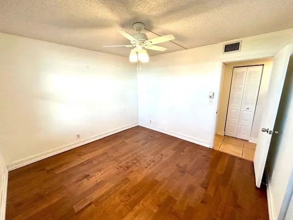 $1,595 | 7608 Northwest 18th Street, Unit 403, Margate, FL 33063