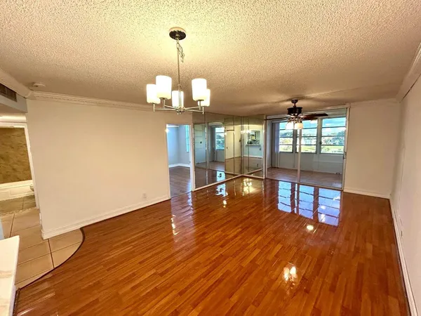 $1,595 | 7608 Northwest 18th Street, Unit 403, Margate, FL 33063