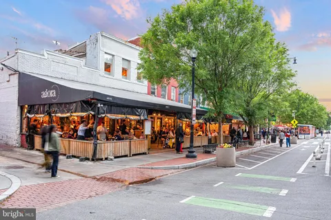 $450,000 | 1514 17th Street Northwest, Unit 113, Washington, DC 20036