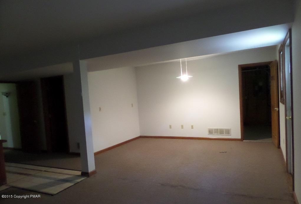 280 Pin Oak Road Stroudsburg, PA 18360 - Photo 7 of 14 wooden floor in an empty room