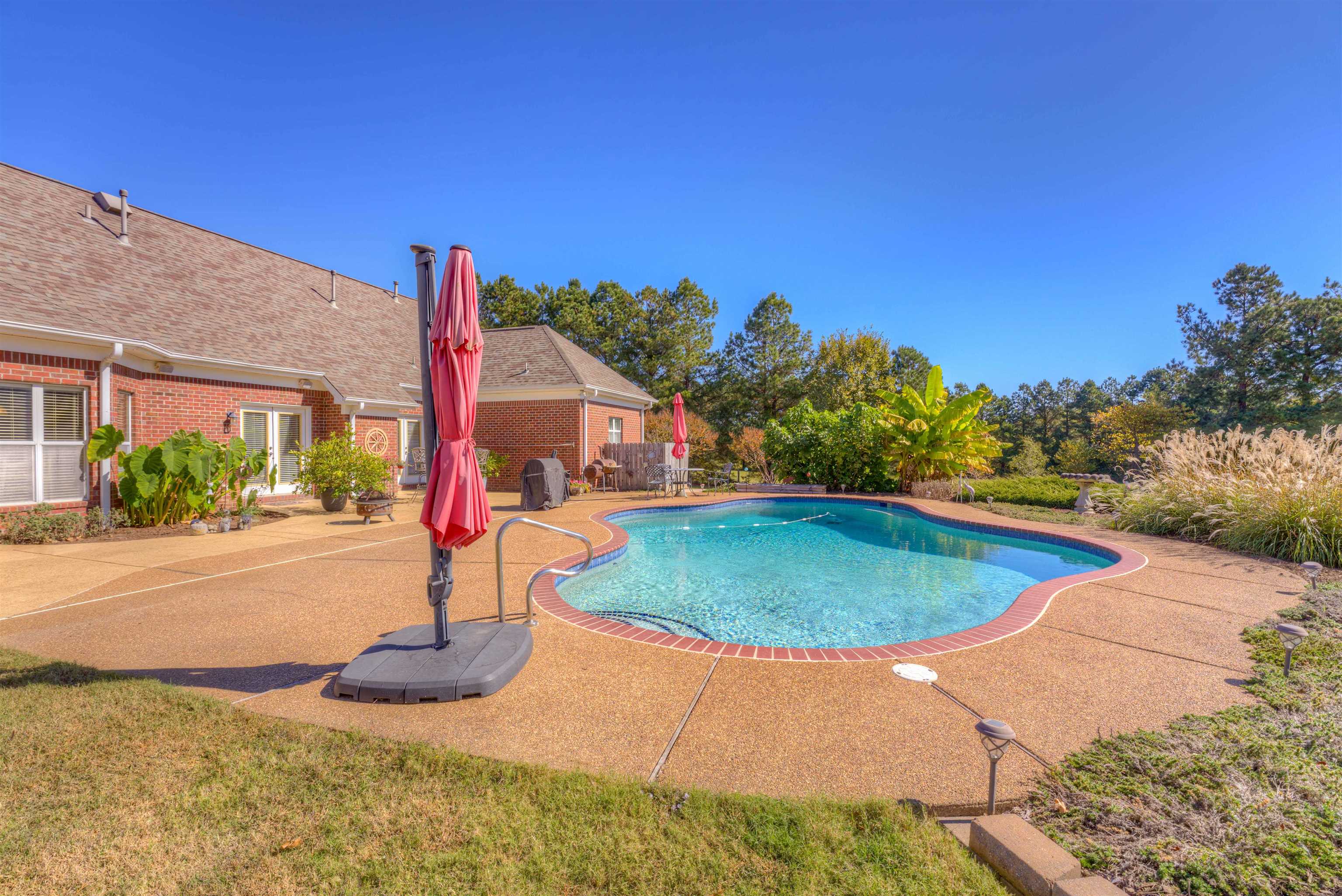 10529 Moose Road Millington, TN 38053 - Photo 13 of 40 a view of an outdoor space and yard