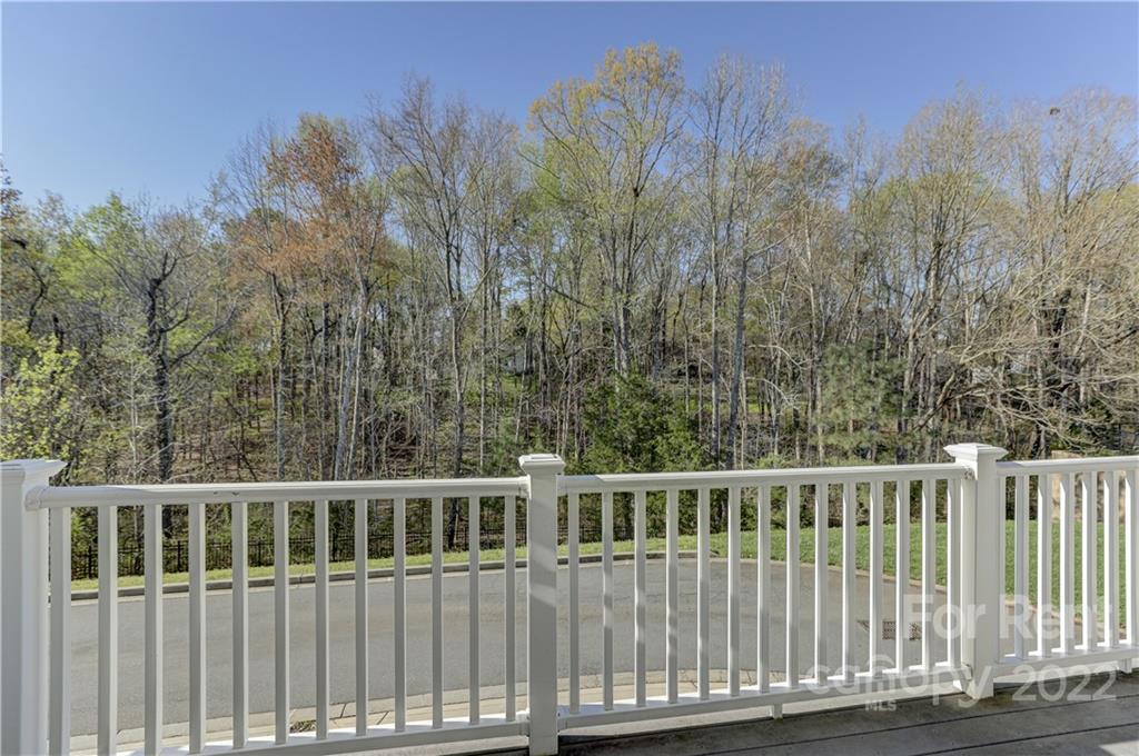 562 6th Baxter Crossing Fort Mill, SC 29708 - Photo 18 of 48 a view of a wooden fence