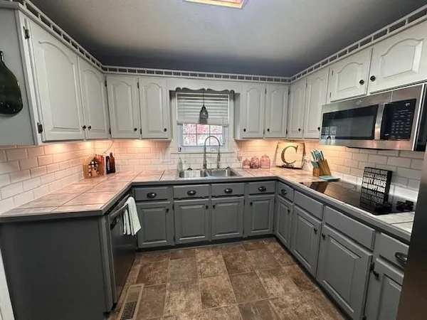 $295,000 | 1347 Becton William Road, Ripley, TN 38063