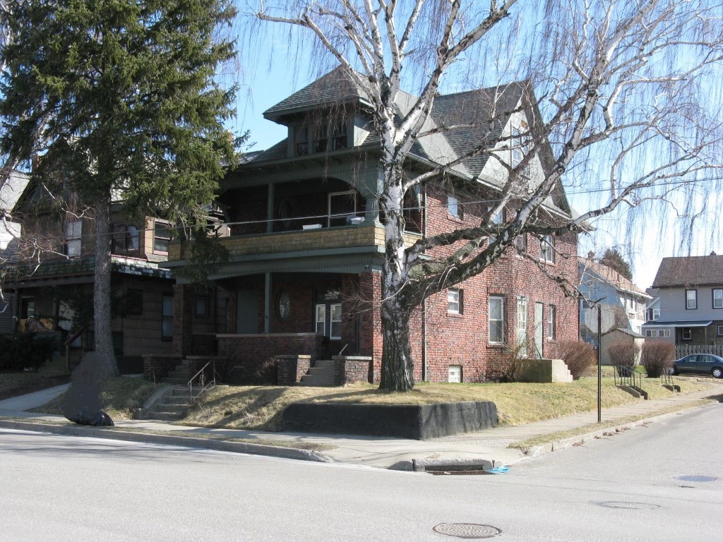 1201 East Lake Road Erie, PA 16507 - Photo 1 of 4 Gallery Image 1