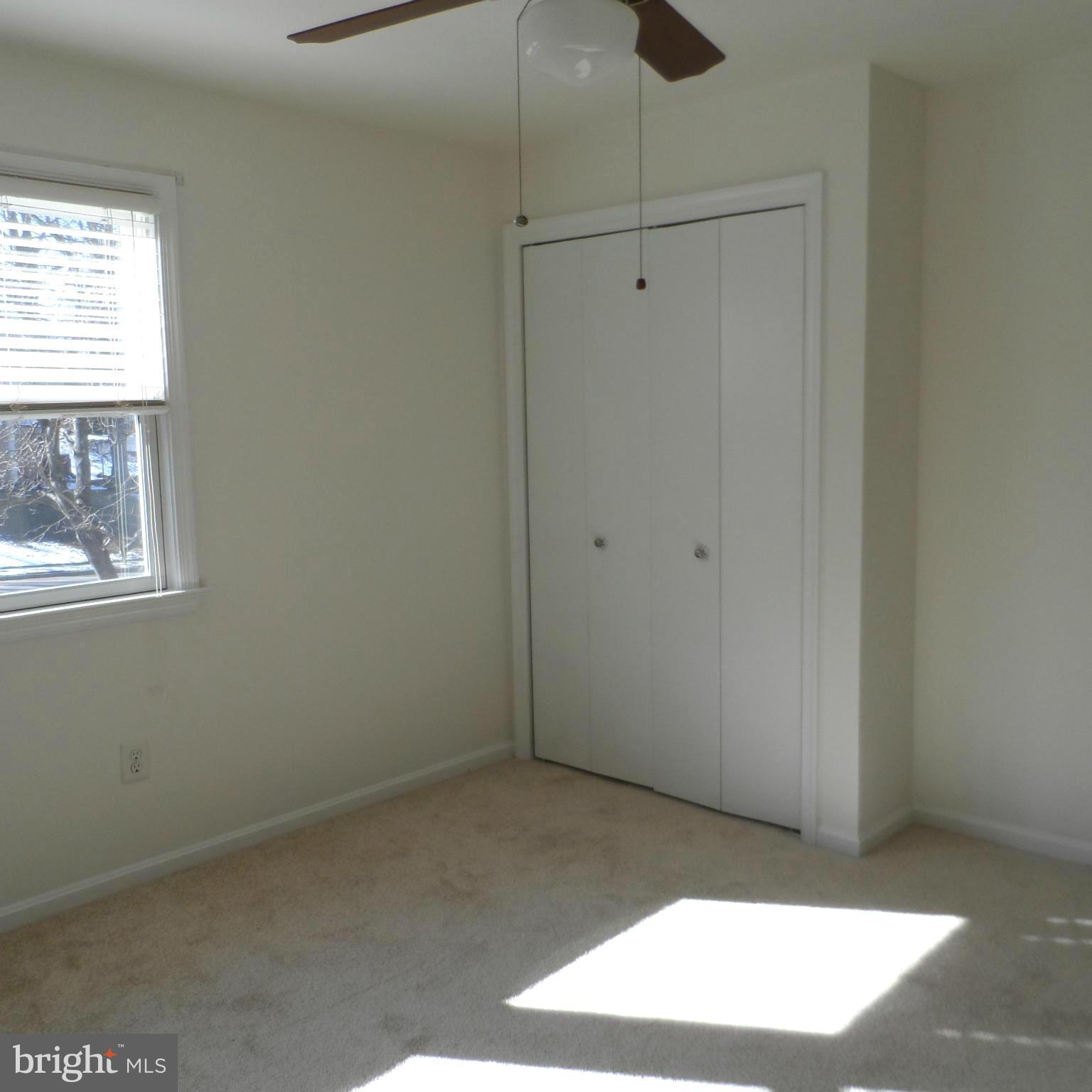 6607 Huntsman Boulevard Springfield, VA 22152 - Photo 20 of 30 Bedroom 4