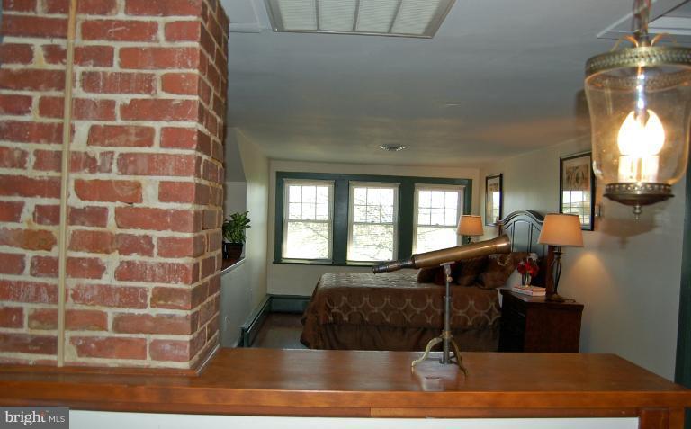 7037 Warfield Road Gaithersburg, MD 20882 - Photo 12 of 30 Bedroom (Master)