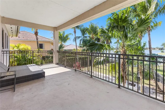 $1,250,000 | 18832 Southwest 77th Court, Cutler Bay, FL 33157