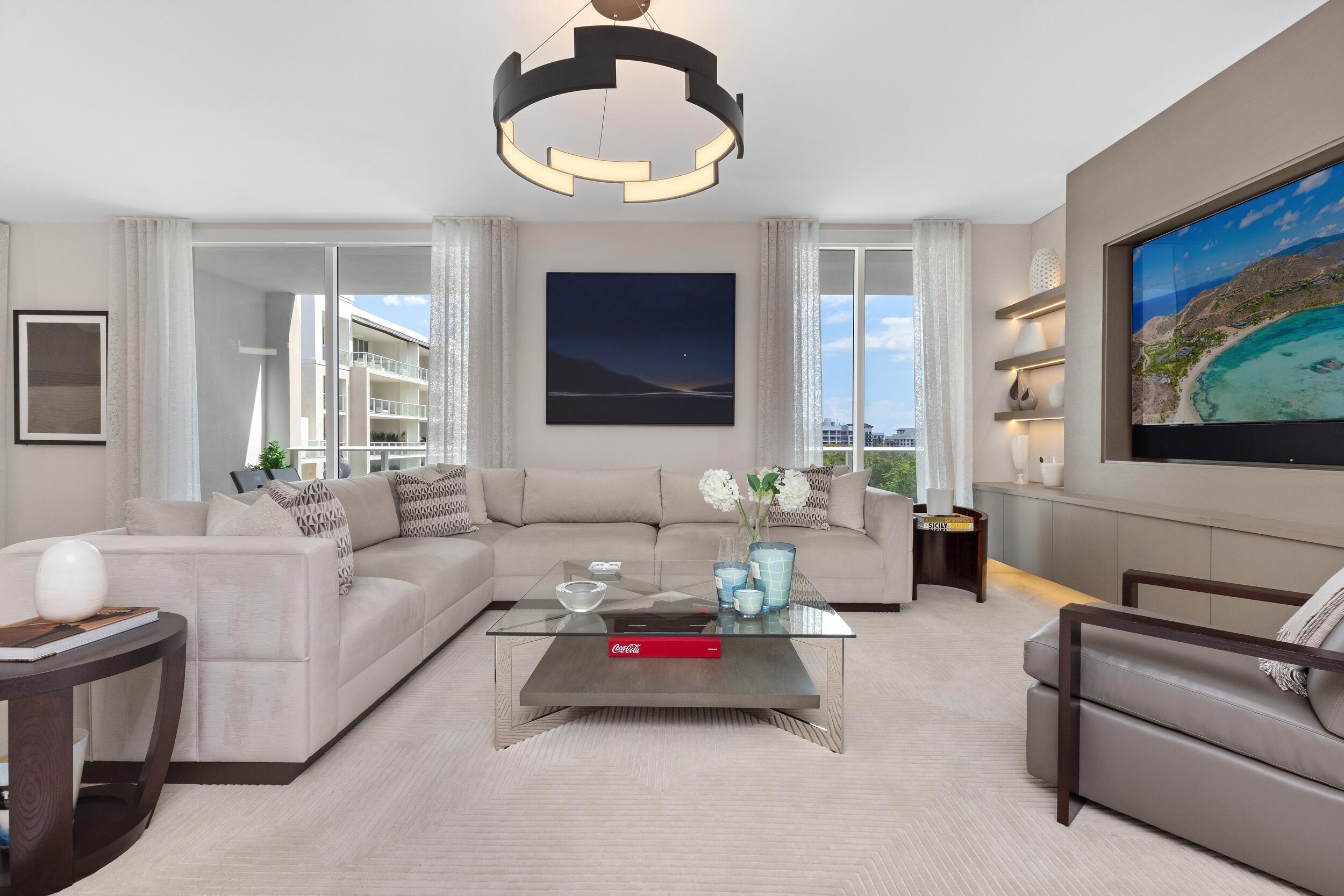 210 Southeast Mizner Boulevard, Unit 703 Boca Raton, FL 33432 - Photo 11 of 51 Living Room