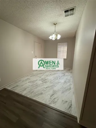 $1,200 | 2314 Elm Street, Lake Charles, LA 70601