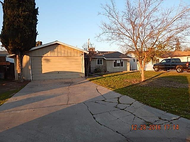 27323 Saunders Road Madera, CA 93637 - Photo 2 of 10 Gallery Image 2