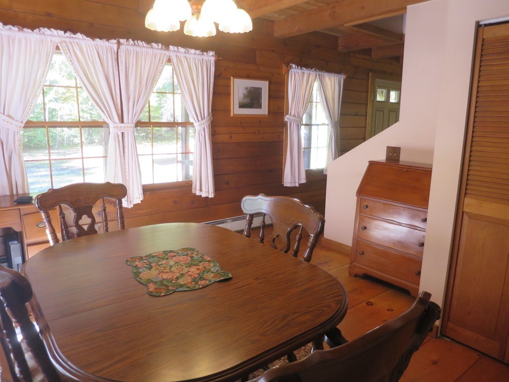 3189 Greenwich Road Hardwick, MA 01082 - Photo 4 of 27 a living room with furniture and a table