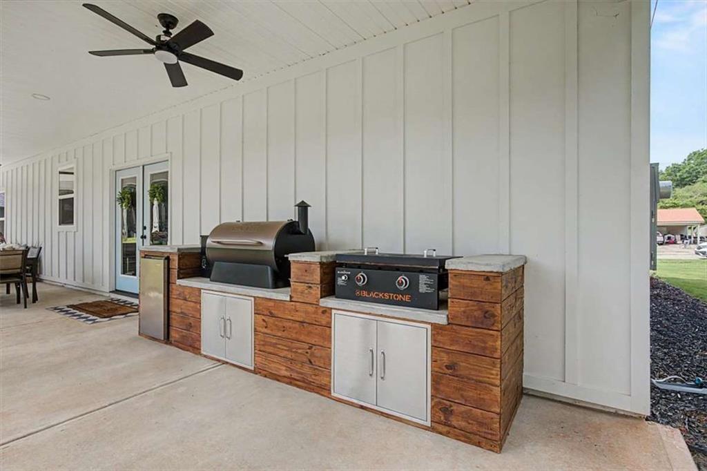 91 Holly Road Bowdon, GA 30108 - Photo 10 of 49