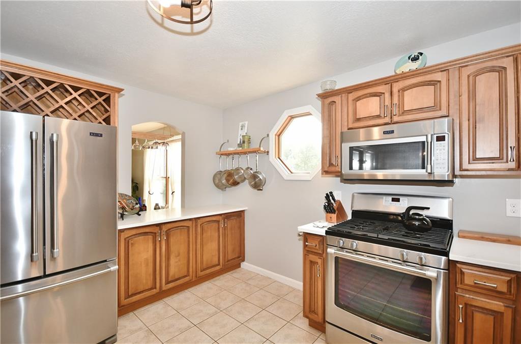 2252 Beams Run Road Clairton, PA 15025 - Photo 8 of 22 Gallery Image 8