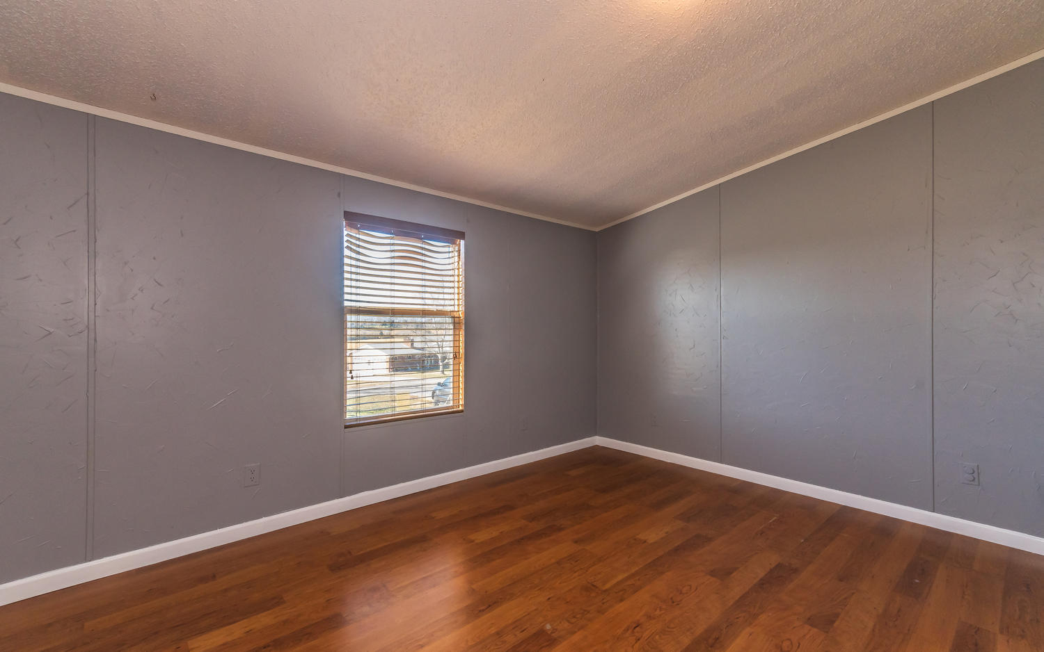 17225 Rausin Road Philadelphia, TN 37846 - Photo 17 of 34 Bedroom