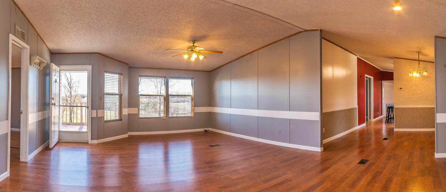 17225 Rausin Road Philadelphia, TN 37846 - Photo 8 of 34 Living Room