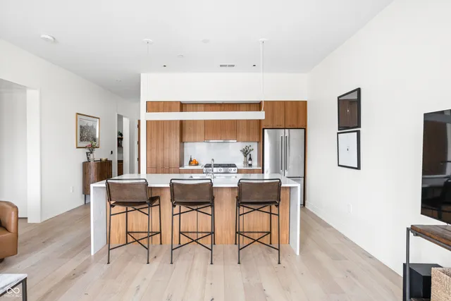 $2,600 | 877 North East Street, Unit 201A, Indianapolis, IN 46202