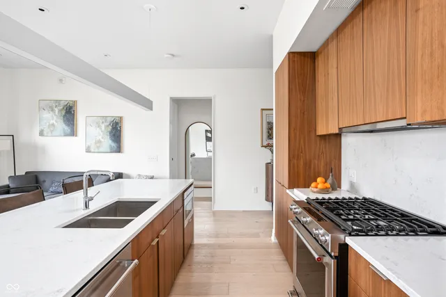 $2,600 | 877 North East Street, Unit 201A, Indianapolis, IN 46202