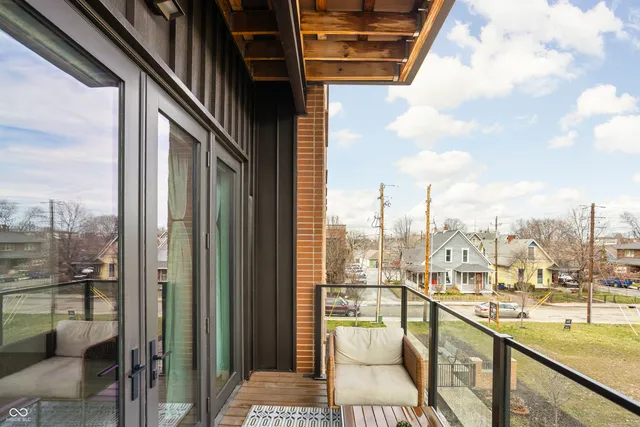 $2,600 | 877 North East Street, Unit 201A, Indianapolis, IN 46202